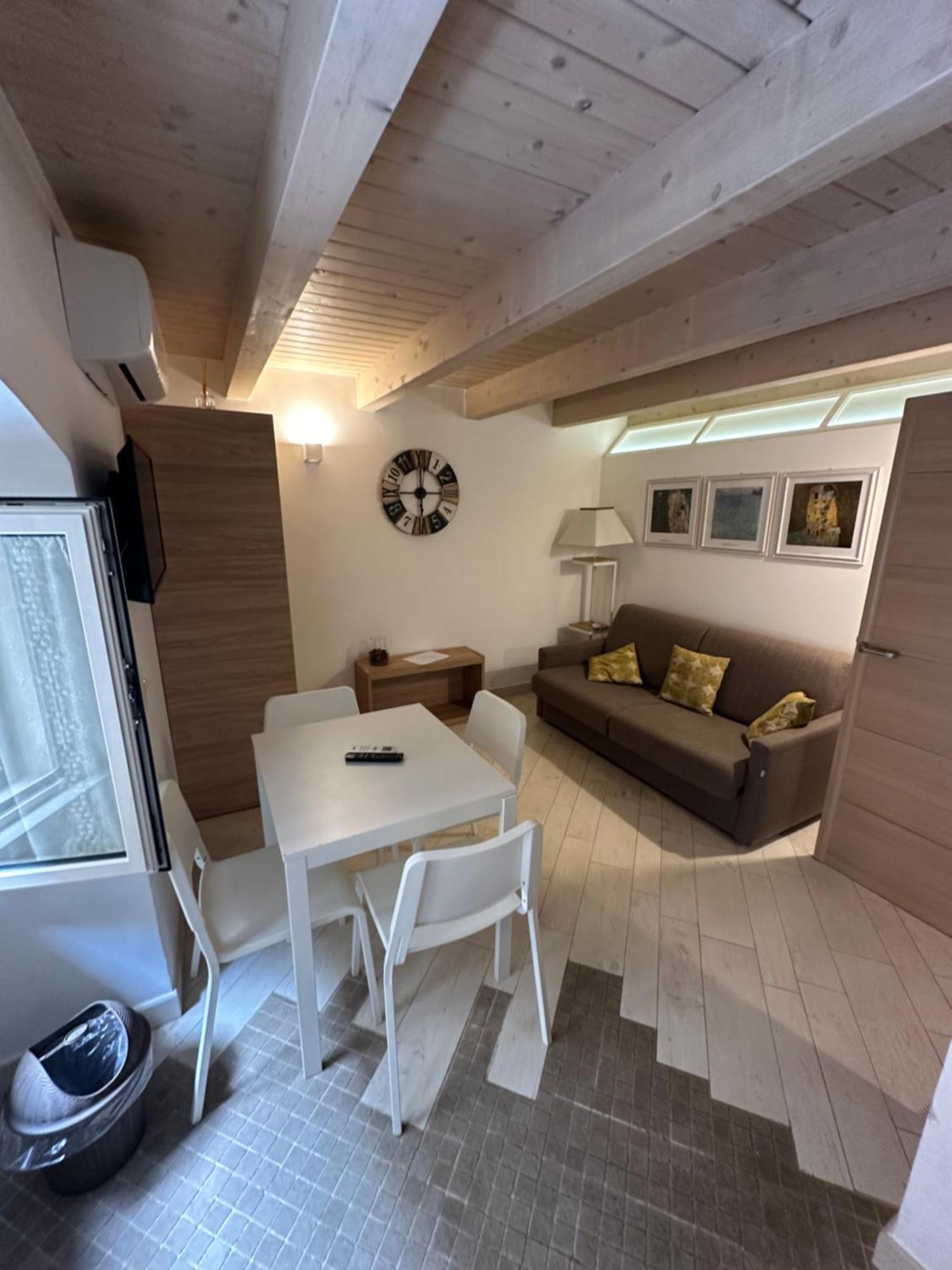 More Apartments Il Ferrarese2 Μπάρι Εξωτερικό φωτογραφία